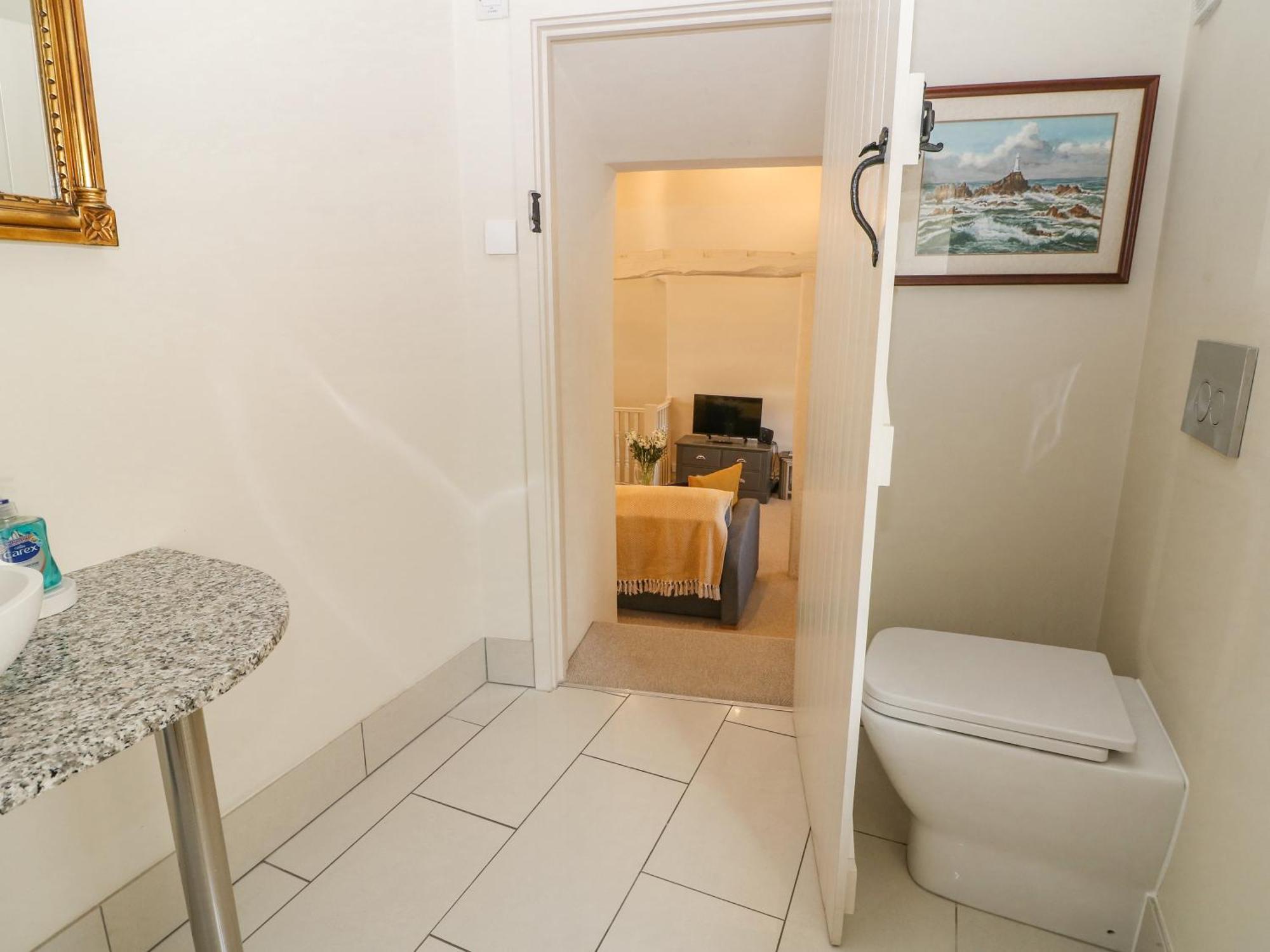 Apartment The *